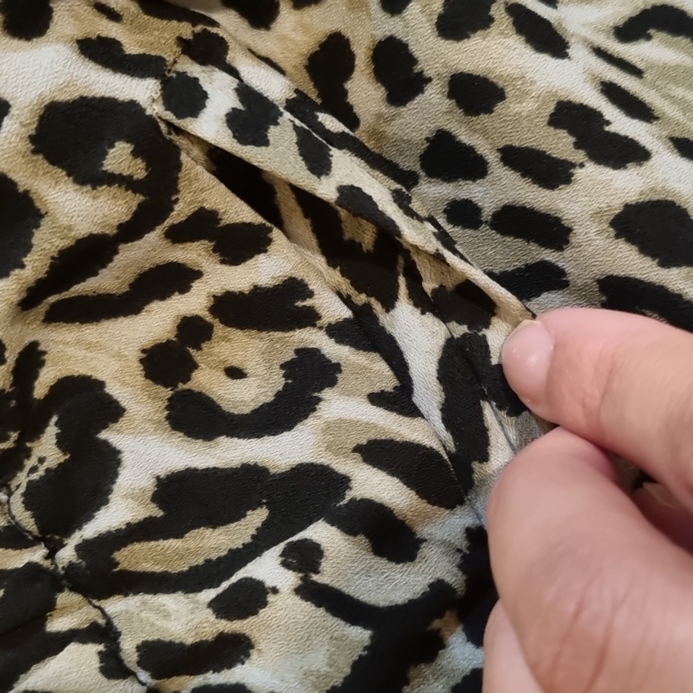 Jessica Simpson Leopard Print Pants Size Medium - Picture 10 of 13